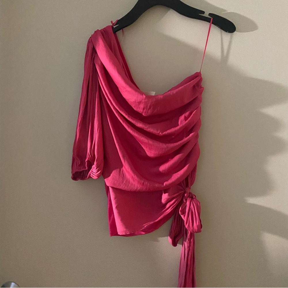 NWT Anthropologie Dolan Ruched Single-Shoulder Satin Hot Pink Blouse, M - Picture 2 of 8